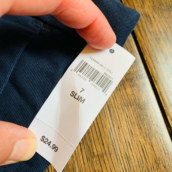 NWT GAP Boys’ Slim Straight Fit Khaki Pants - Picture 6 of 6